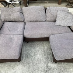 3人がけソファーあげます　オットマン付き