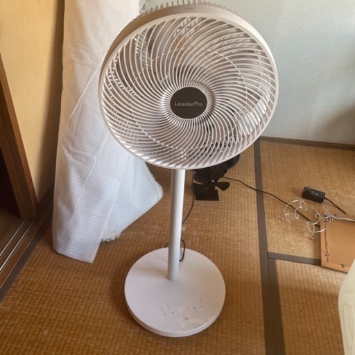 扇風機　サーキュレーター