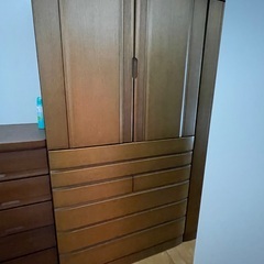 たんす二棹の画像