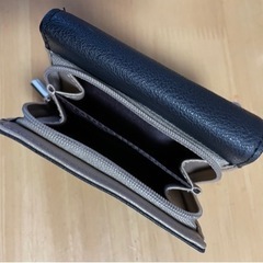 折りたたみ財布 財布 の画像