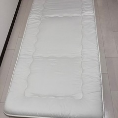 【受け渡し予定者有】シングルサイズの敷布団譲ります！
