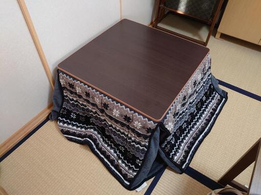 正方形こたつ  (75×75)  こたつ布団(上だけ)付き