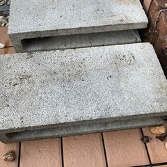 ブロックとレンガ