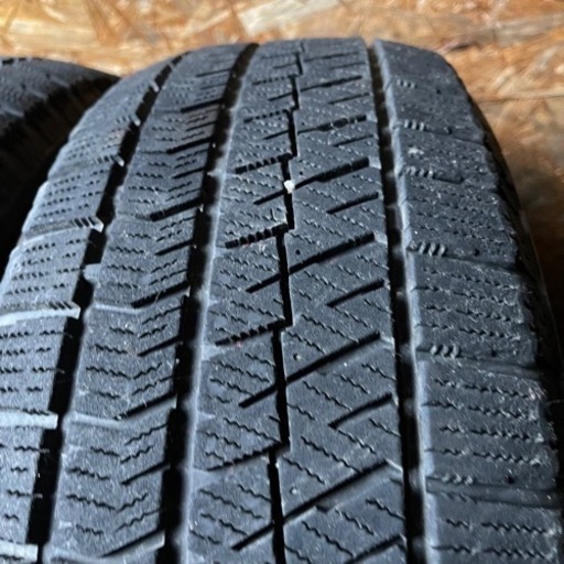 BRIDGESTONE ブリヂストン　ブリジストン　VRX2 195/65R15 スタッドレス タイヤ　2018年製　15インチ