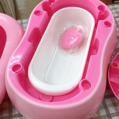 無料！！◆RODY ロディ おまる ピンク※ヤケあり◆補助便座 踏み台にもなります【こちらは店舗です。浜村鹿野温泉ICから3分 買取本舗 宮本リサイクル 営業時間９～１９時 定休日水曜日】の画像