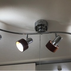 シーリングスポットライトの画像