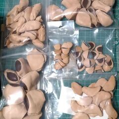 手縫いで作る✨栃木レザーを使用したテディベア🧸の画像