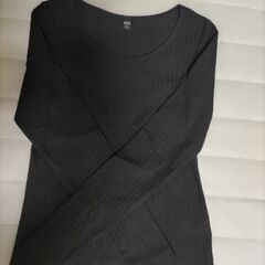 【無料】ユニクロカットソー、JELLY BEANSパンプスの画像