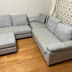 カウチソファーの画像