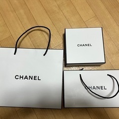 シャネル紙袋とボックス3点