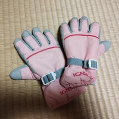 スキー用手袋（4つ）の画像