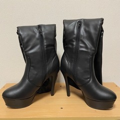 新品未使用　ニーハイブーツの画像