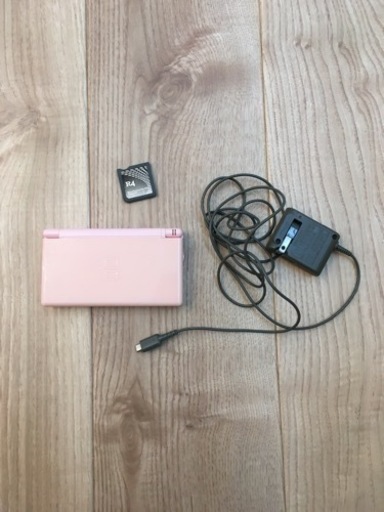 Nintendo DS lite 本体
