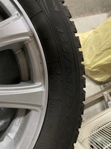 スタッドレスタイヤ（軽自動車）