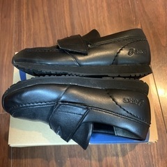 asics スクスクシューズ　17センチの画像