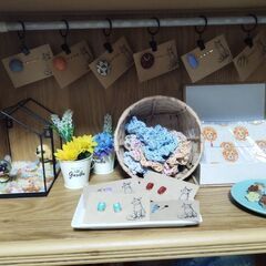 【情報交換】ハンドメイド作家さんでグループ作りませんか？【意見交換】