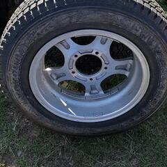 値下げ  ジムニアルミホイールとスタッドレスタイヤ付き4本セット175/80R16の画像