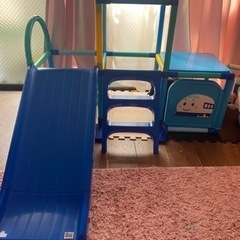 値下げ！子供 ジャングルジム すべり台 サンリオ シンカンセン