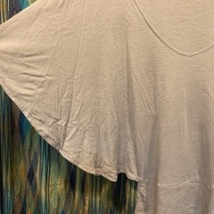 ノーブランド  フリアスリーブ Tシャツの画像