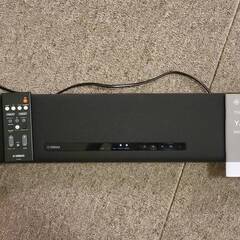 【美品+使用回数1回】ヤマハ サウンドバー 4K HDR対応の画像