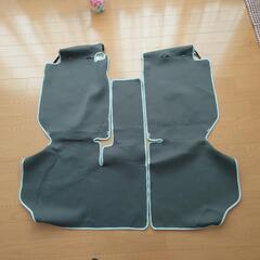 取引き決定済　プラドセカンドシートカバー