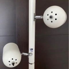 アッパー調光スタンドライト スポットライトの画像