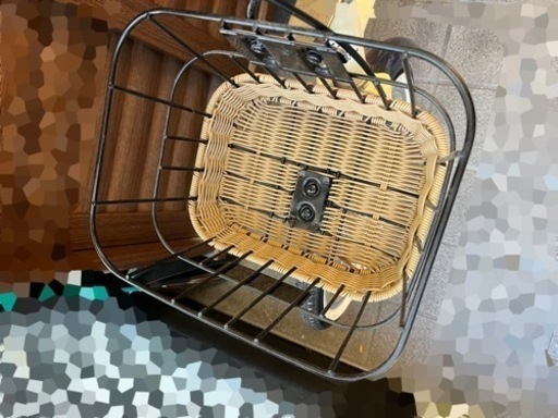 18インチ 子供 自転車 中古 補助輪つき(外した状態)