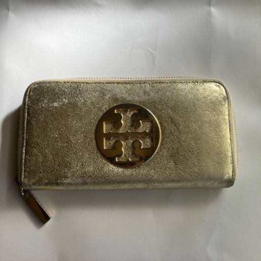 トリーパーチ　ゴールド長財布　訳あり中古　お取引決まりました！
