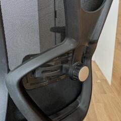 オフィスチェア　各種調整機能ありの画像