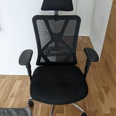 オフィスチェア　各種調整機能ありの画像