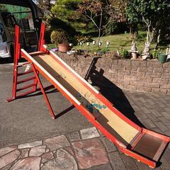  昭和時代の木製滑り台（ジャンク品）