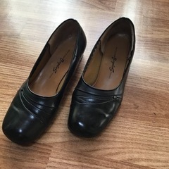 婦人用の靴