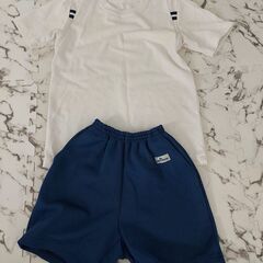 松山市内　小学校　体操服　S　男児