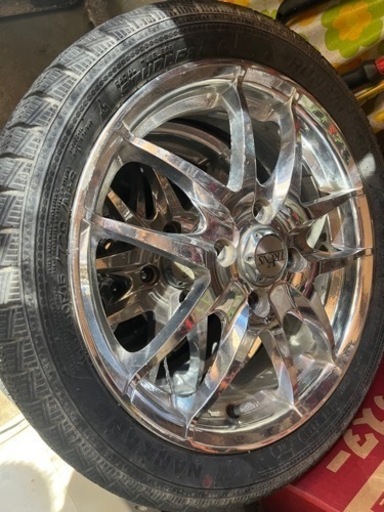 タイヤ付きホイール