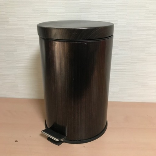 ペダル式 ゴミ箱