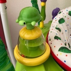 はらぺこあおむし アクティビティジャンパーの画像