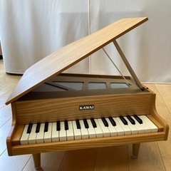 カワイ　おもちゃ　グランドピアノ　32鍵