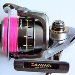 ダイワ.レガリス2506SHの画像