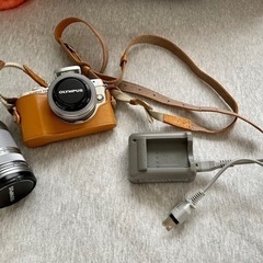 OLYMPUS PEN Lite E-PL7