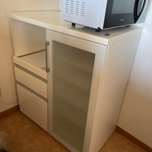 キッチン　サイドボード