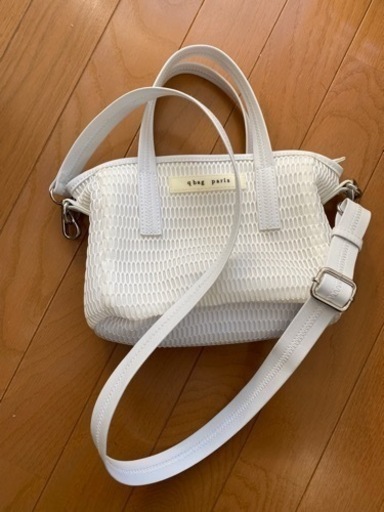 服/ファッション qbag paris nest zip supermini