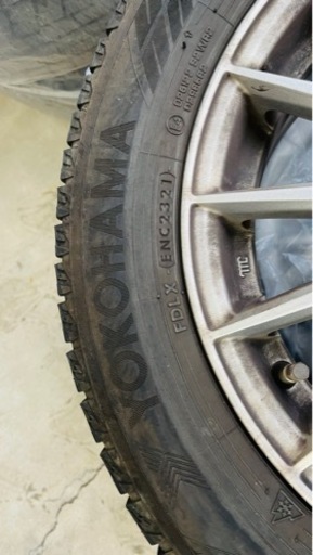 【値下げ‼︎】一年落ち美品　15インチ　YOKOHAMA IG60 185/65R15　スタッドレスタイヤ4本　ホイール付き