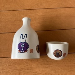 未使用　うさぎ　おちょこ　お皿　箸置き　お盆　セットの画像