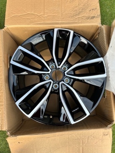 ホンダ新型ヴェゼルeHEV純正ホイール1本のみ★18インチ