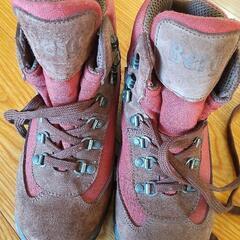 bergゴアテックス登山靴