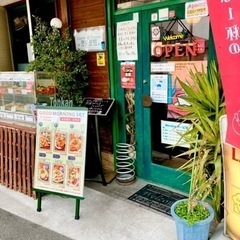 カフェレストラン　ホールスタッフ募集の画像