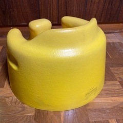 バンボ　Bumbo　ローチェアの画像