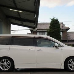 ゴッツゴツ！見た目も装備もGood！！！　日産☆エルグランドの画像
