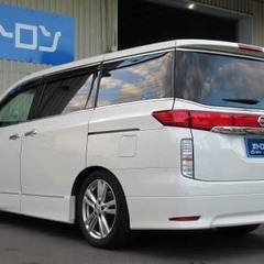 ゴッツゴツ！見た目も装備もGood！！！　日産☆エルグランドの画像
