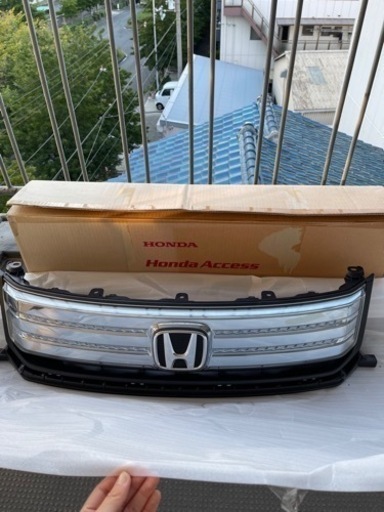 フリード フリードスパイク ハイブリッド GP3 グリル ホンダ